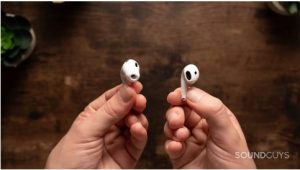 Сравнение AirPods 4 и AirPods Pro 2: что выбрать в 2025 году?